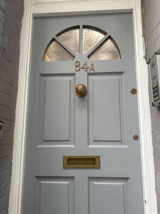 High Wycombe Centre- 2 Bed Flat Apartamento Exterior foto