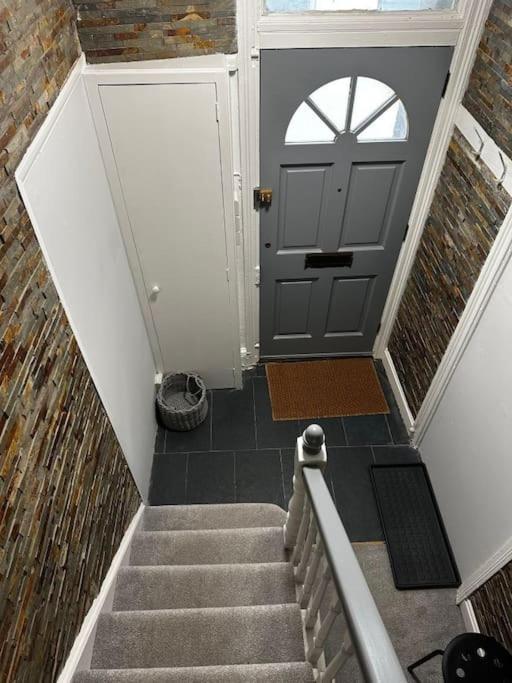 High Wycombe Centre- 2 Bed Flat Apartamento Exterior foto